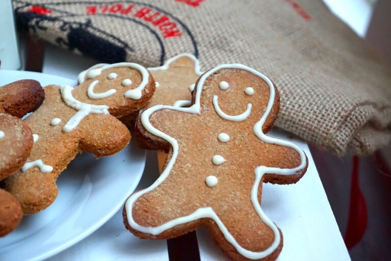 gingerbread-men-3.jpg