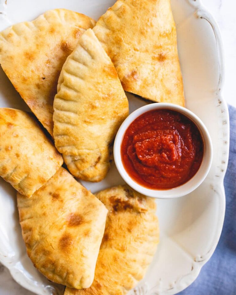 Easy-Calzone-Recipe-009.jpg