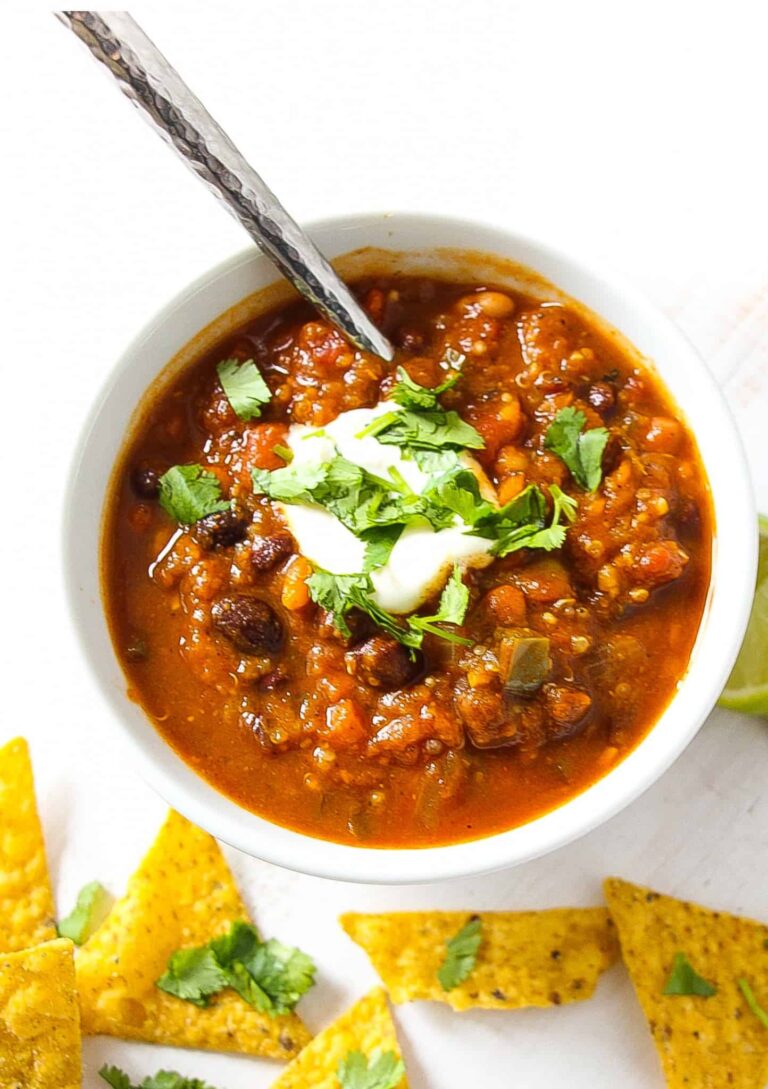 quinoa-vegetarian-chili.jpg