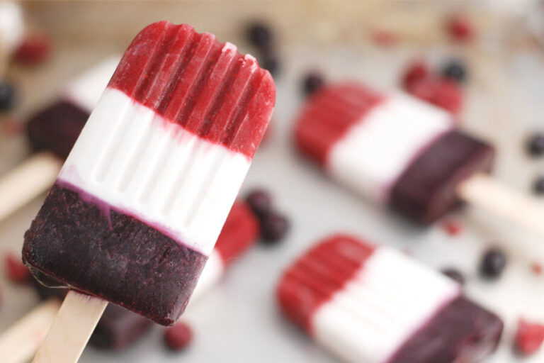 berry-bomb-pops-featured.jpg