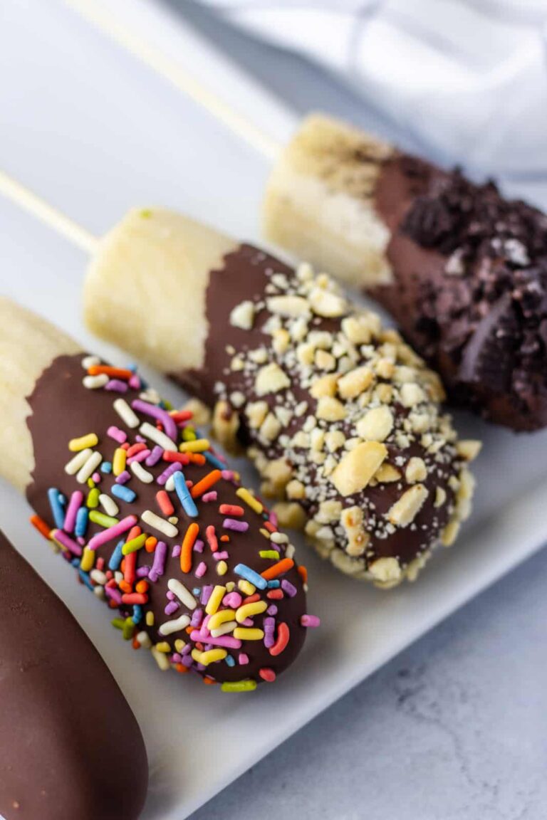 Chocolate-Dipped-Bananas-8.jpg