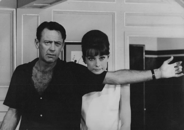 William-Holden-and-Audrey-Hepburn-during-the-filming-of-Paris-When-It-Sizzles-1964