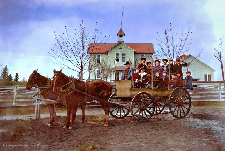 An-Early-School-Bus-Sunset-School-West-Linn-Oregon-1904-Colour-by-Sergey-Rauzin-2024