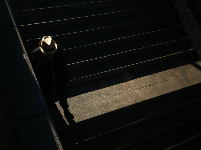 Jose_Luis_Morales_Martin_HAT_The_Darkness_Noir_Huawei_P30-69c63f0ab4042__700